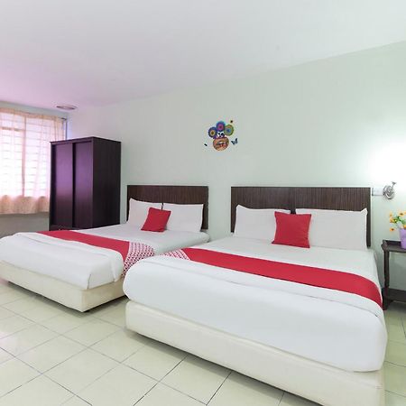 Oyo 329 Suntex Hotel Ampang Kültér fotó