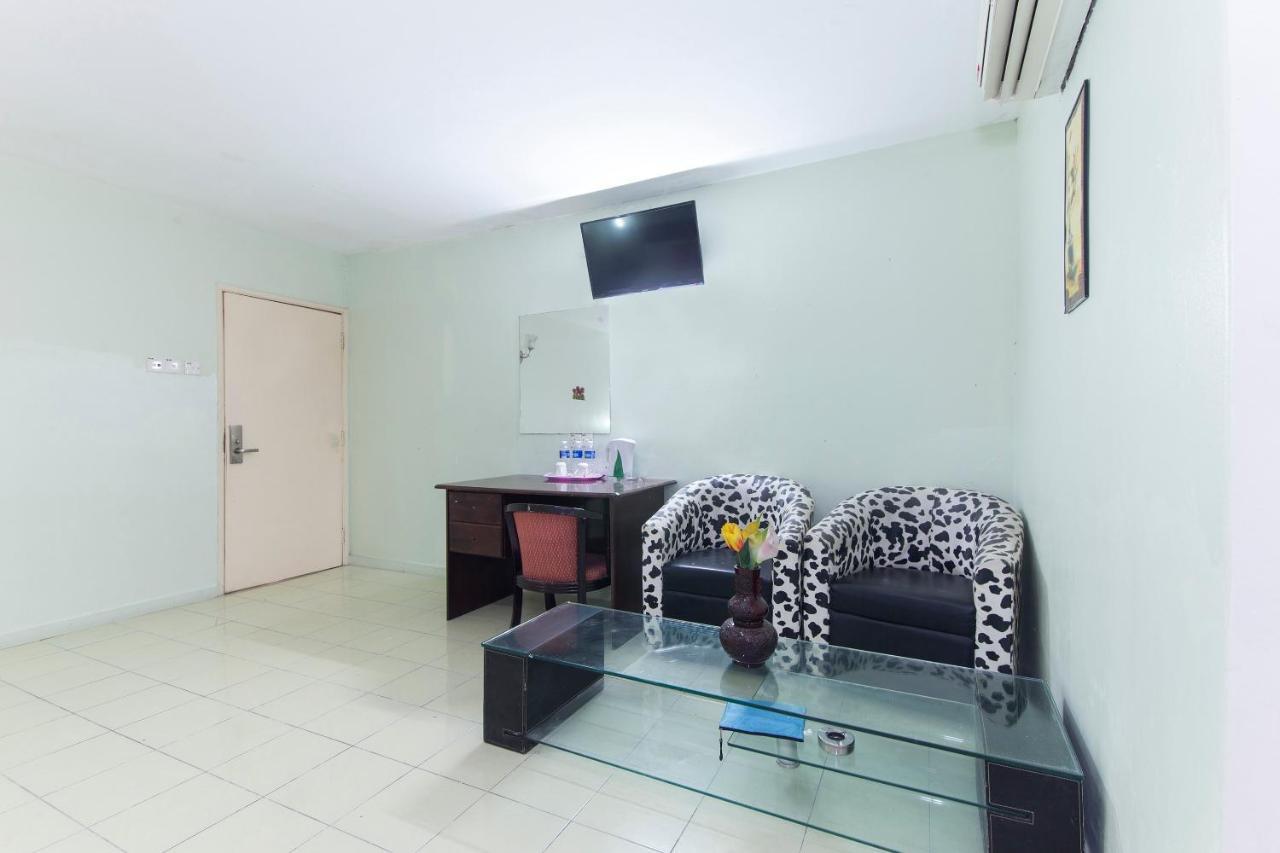 Oyo 329 Suntex Hotel Ampang Kültér fotó